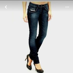 Women's Dark Blue Jeans